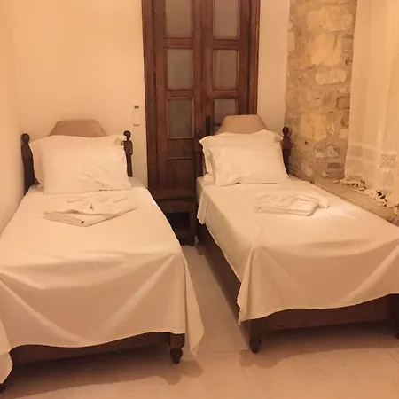 Damaki מלון